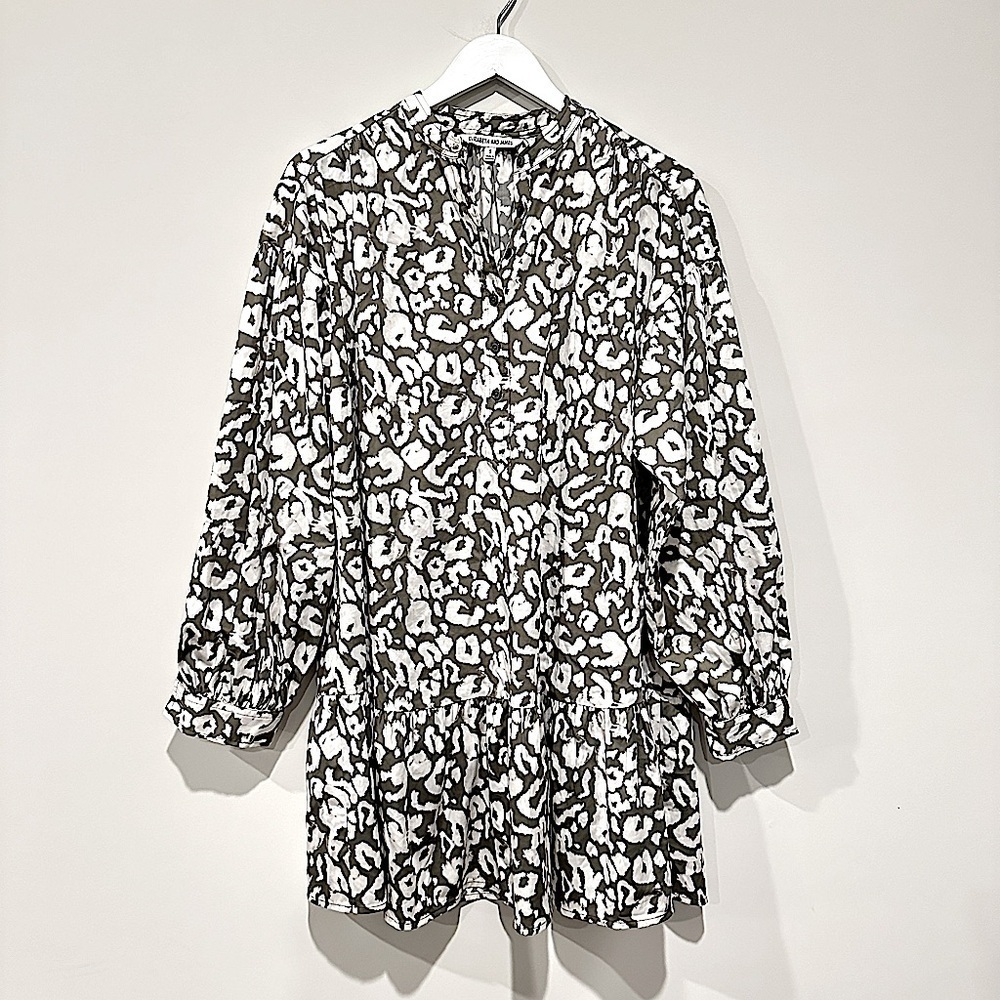 Elizabeth & James Green Size Small Oversized Animal Print Vacation Tunic Dress